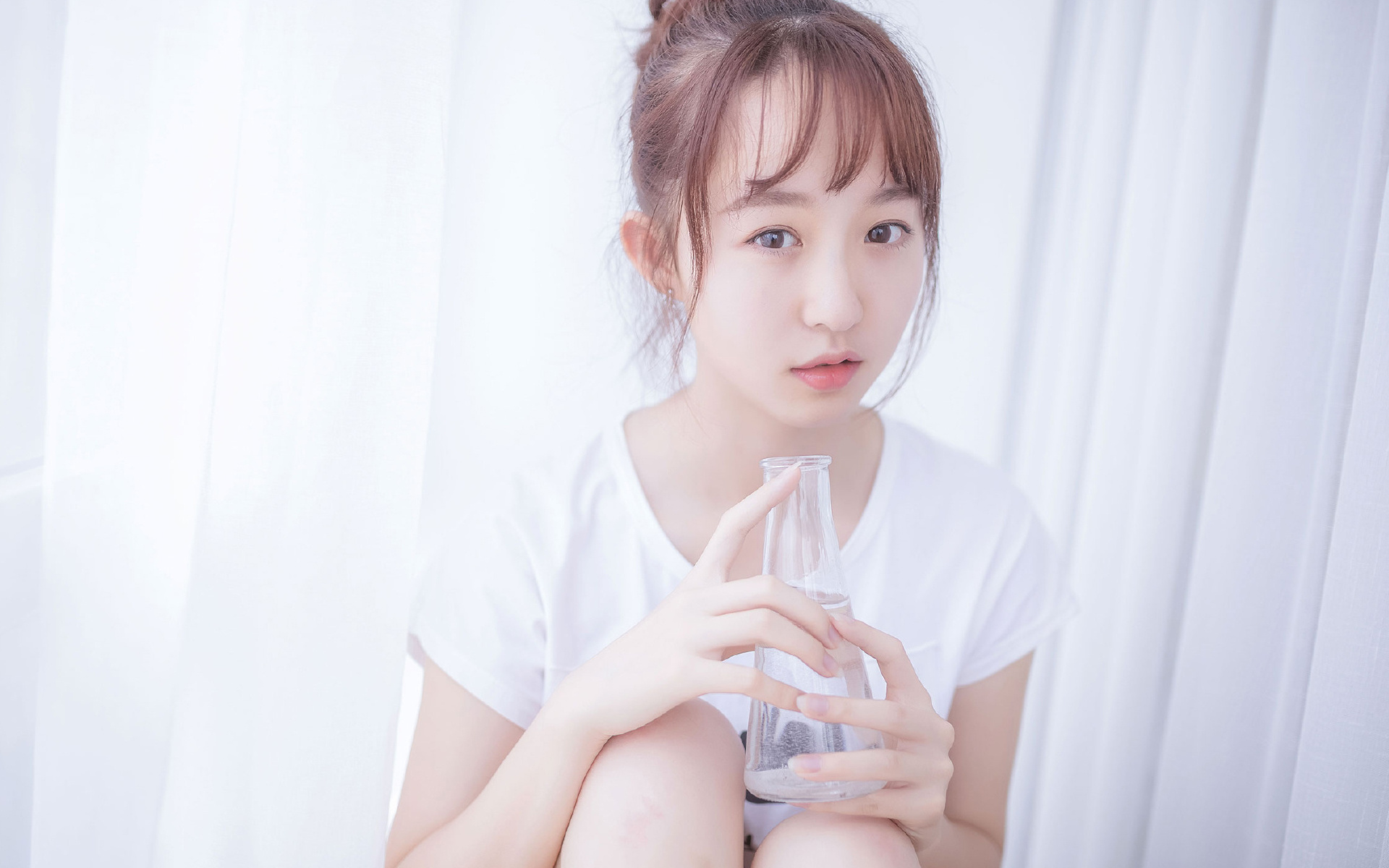 C罗携全家度假照片引爆热搜，c罗一家